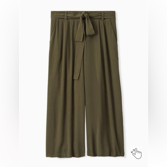torrid Pants - TORRID size2 (18/20) Crop Pull-On Wide Leg Gauze Mid-Rise Tie-Front Pant